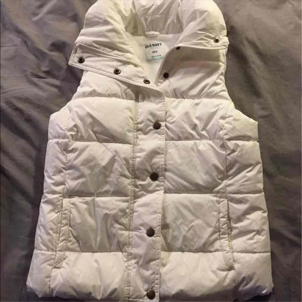 White Puffer Vest